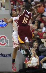 Lenzelle Smith Jr. creating turnovers.