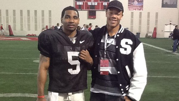 Demetrius Knox posing with Braxton Miller on his Ohio State visit