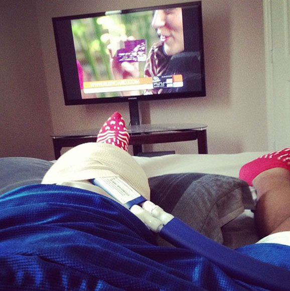 Just out of surgery, Ohio State's Antonio Underwood catches up on TV