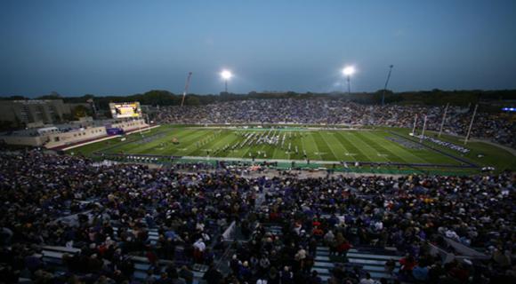 Ohio State lost at Northwestern in a 2004 night game. 