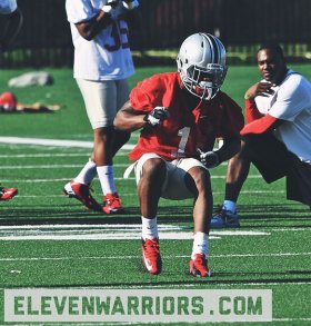 Does Stan Drayton look a little like Troy Smith or is it just me?