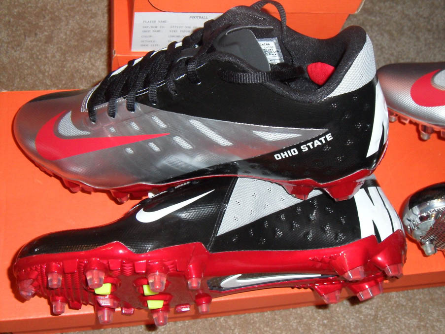 The Ohio State cleats Torrance Gibson wore on ESPN.