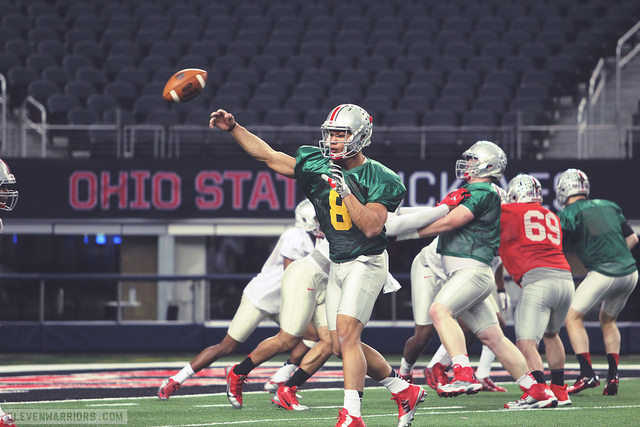 Stephen Collier cosplaying Marcus Mariota.