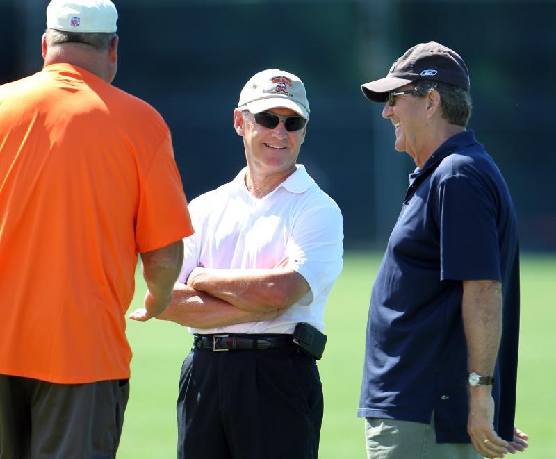 jim tressel and lloyd carr in 2011 via cleveland.com