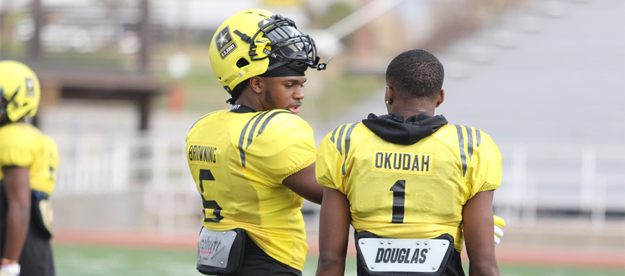 Baron Browning and Jeffrey Okudah in San Antonio.