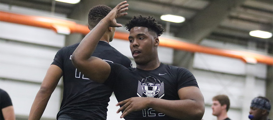 Four-star defensive end Tyreke Smith has offers from all over America.