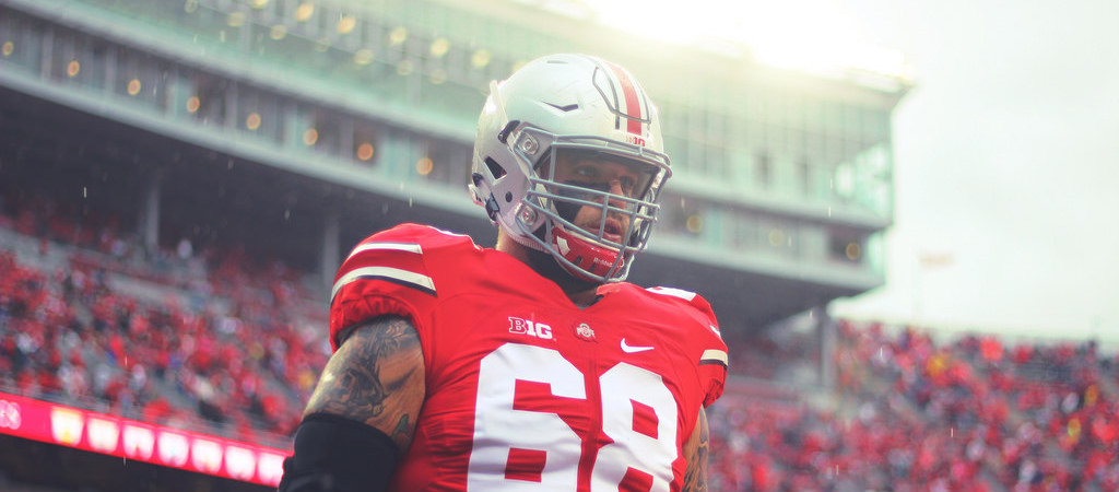 Taylor Decker is now a professional people mover Taylor Decker is now a professional people mover