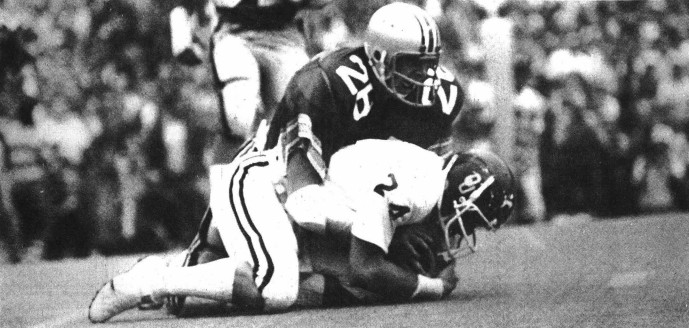 Robert Murphy tackles Steve Rhodes on what would be the game-winning drive for Oklahoma in 1977.