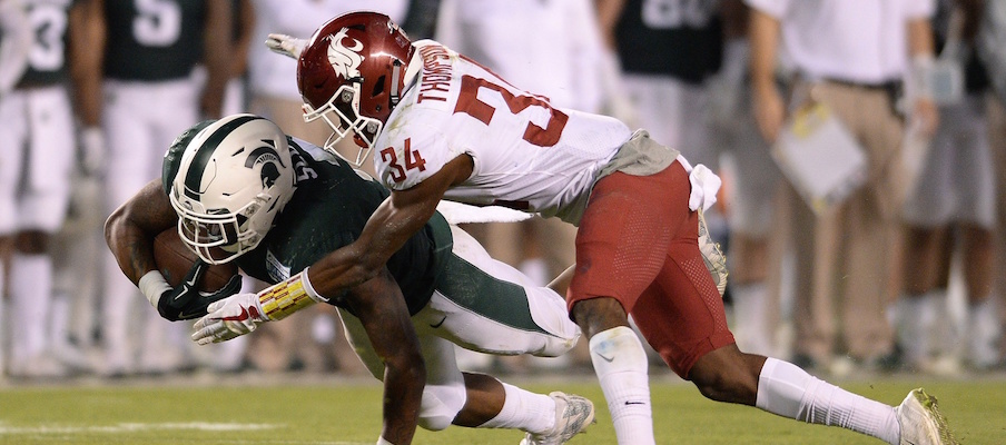 Washington State defensive back Jalen Thompson makes a tackle in the Holiday Bowl.