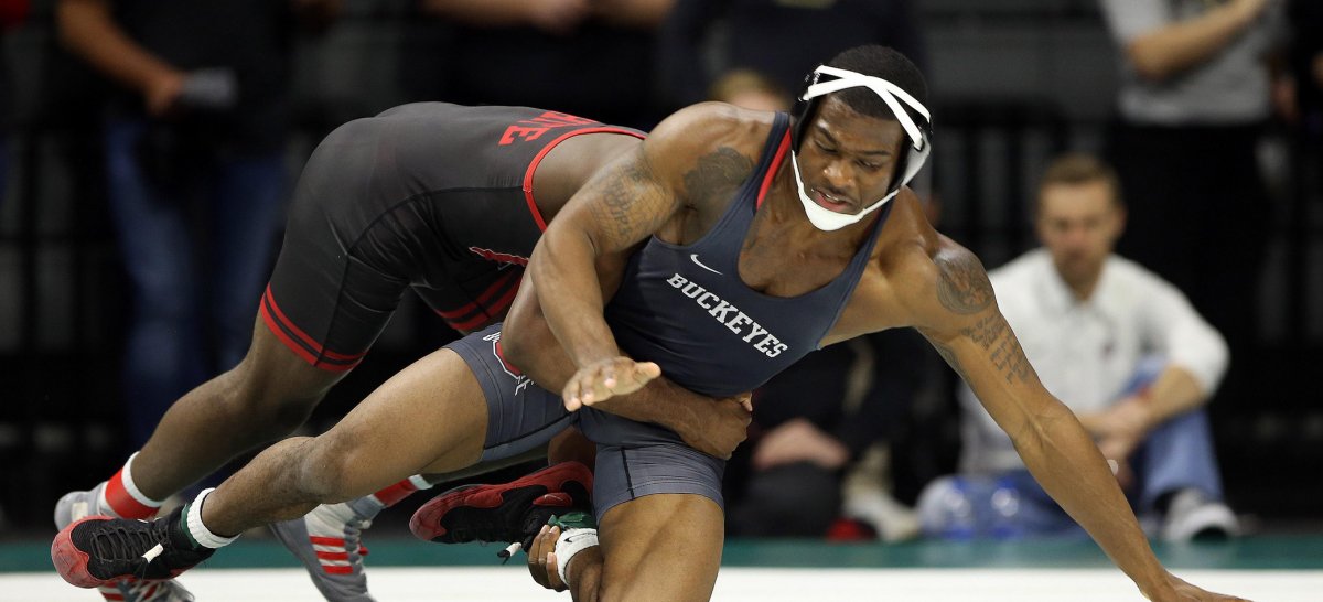 Mar 3, 2018; East Lansing, MI, USA; Ohio State Te'Shan Campbell vs Isaiah White at the Jack Breslin Student Events Center. Mandatory Credit: Mike Carter-USA TODAY Sports