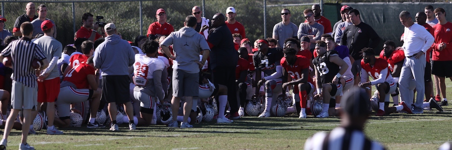 Larry Johnson addressing the Buckeyes