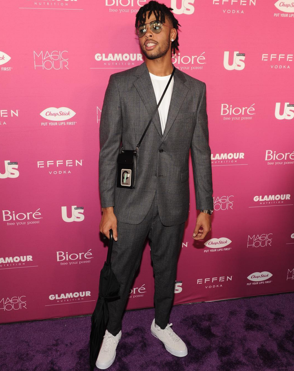 A more formal look, from Silk. A more formal look, from Silk.