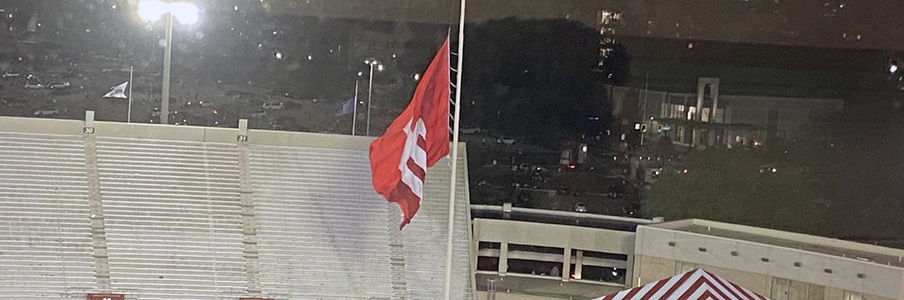 Indian victory flag goes wrong Indian victory flag goes wrong