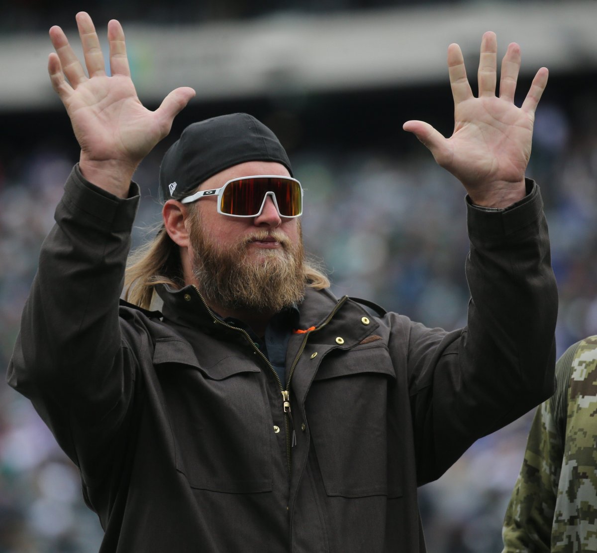 Former Jets center Nick Mangold being introduced during a break in the first half. The Buffalo Bills play the New York Jets at Metlife Stadium in East Rutherford, NJ on November 14, 2021. The Buffalo Bills Play The New York Jets At Metlife Stadium In East Rutherford Nj On November 14 2021