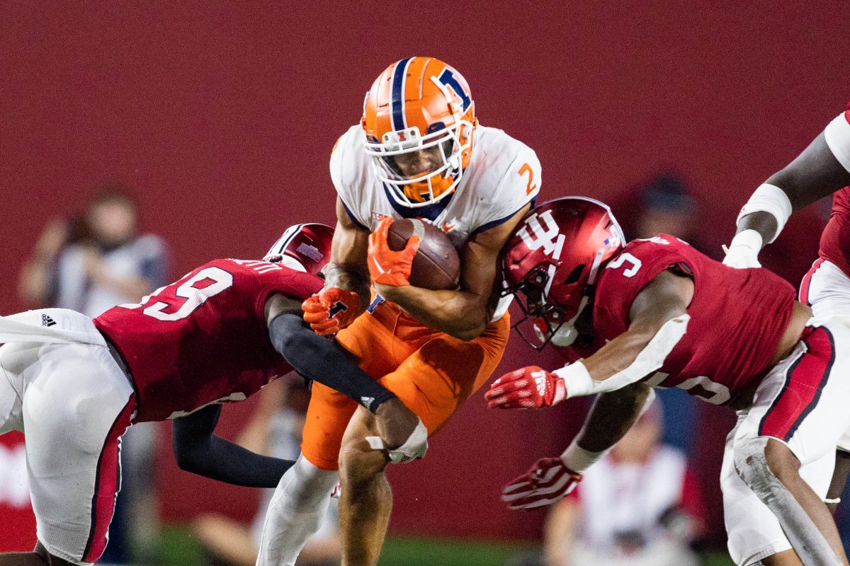 Running back Chase Brown of the Illinois Fighting Illini