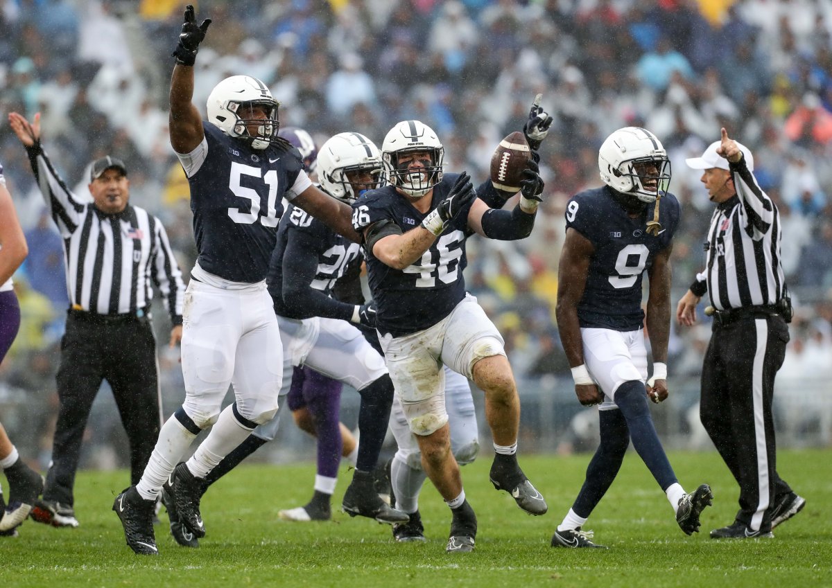 Defensive End Nick Tarburton of the Penn State Nittany Lions
