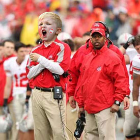 Rude fan baby on the sideline