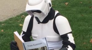 Stormtrooper reading on the Oval.