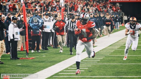 Curtis Samuel scores a touchdown for Ohio State.