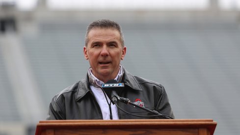 Urban Meyer addresses the crowd at Ohio State's national title celebration. 