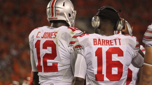 Is it time for Urban Meyer to pick between Cardale Jones and J.T. Barrett and stick with him at Ohio State?