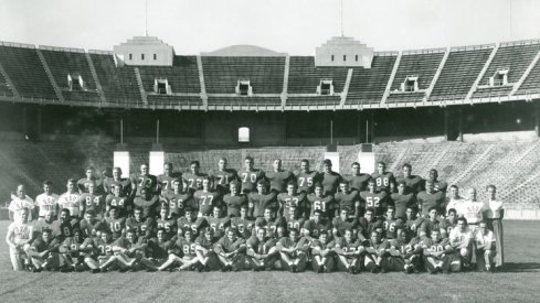 The 1948 Ohio State University football team.
