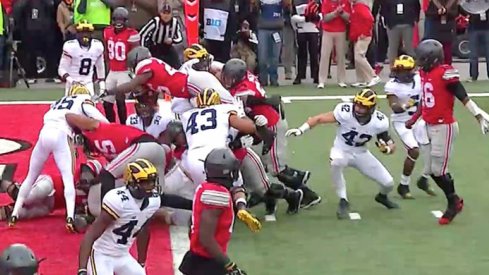Mike Weber scores against Michigan.