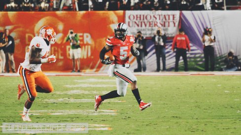 braxton miller en route to a TD in the 2014 Discover Orange Bowl