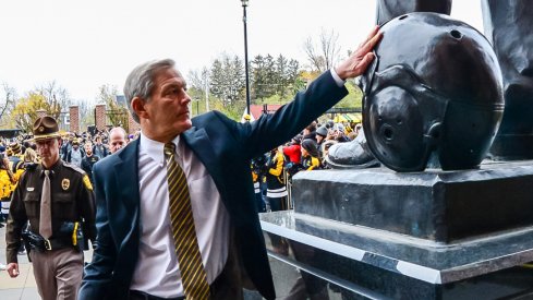 Kirk Ferentz getting rolled