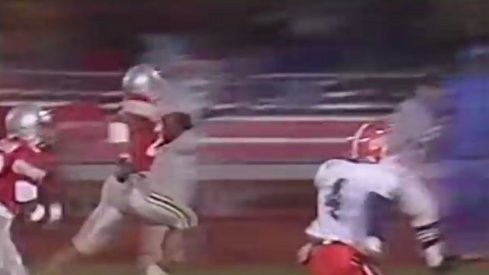 Eddie George sprints past Illinois