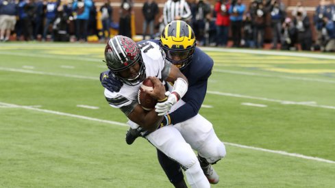 J.T. Barrett taken down against Michigan