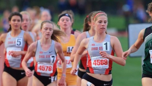 Women's track competes at the Black and Gold Challenge 