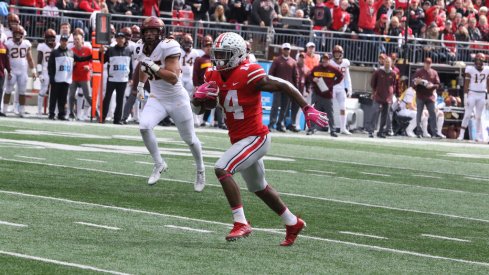 K.J. Hill scores after a beautiful one-handed catch