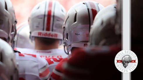 The Buckeyes are ready to take the field in today's skull session.