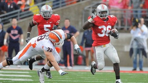 Brian Rolle returns an interception against Illinois.