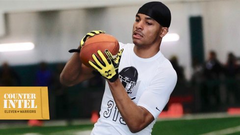 Four-star wideout Jalil Farooq committed to Oklahoma on Sunday.