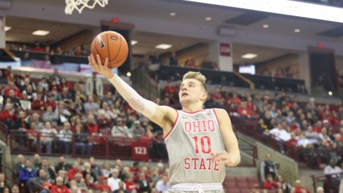 Ohio State men's basketball player Justin Ahrens