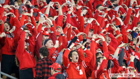 Ohio State fans wearing scarlet