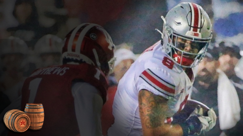 Ohio State Buckeyes tight end Cade Stover (8) runs the ball during the third quarter of a NCAA Division I football game between the Indiana Hoosiers and the Ohio State Buckeyes on Saturday, Oct. 23, 2021 at Memorial Stadium in Bloomington, Ind. Cfb Ohio State Buckeyes At Indiana Hoosiers