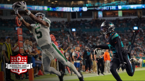 Garrett Wilson making a would-be touchdown catch that was nullified by offensive pass interference in the New York Jets’ loss to the Miami Dolphins.