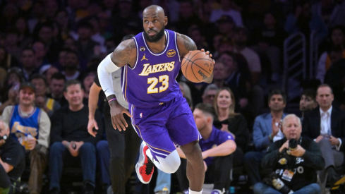 LeBron James in Ohio State shoes