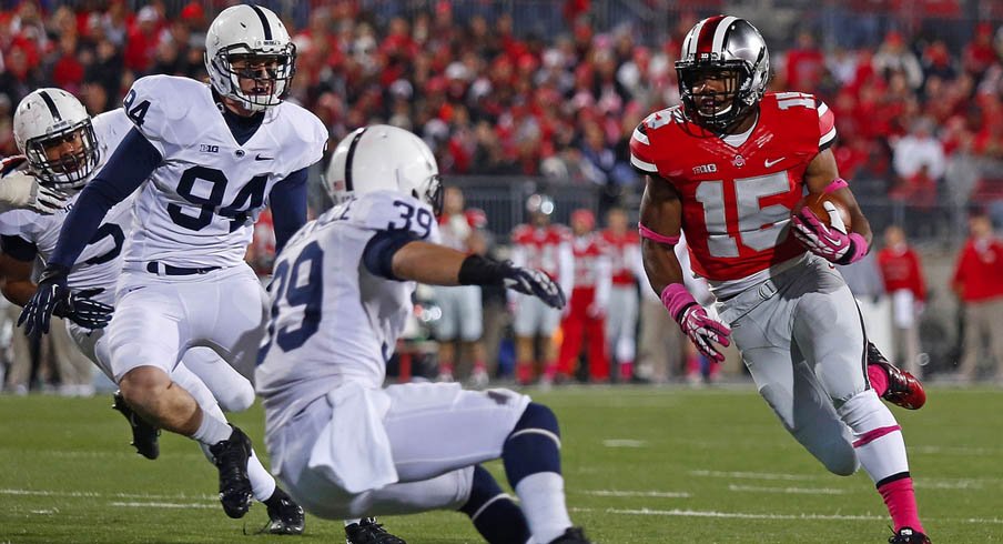 Ezekiel Elliott runs wild on Penn State.