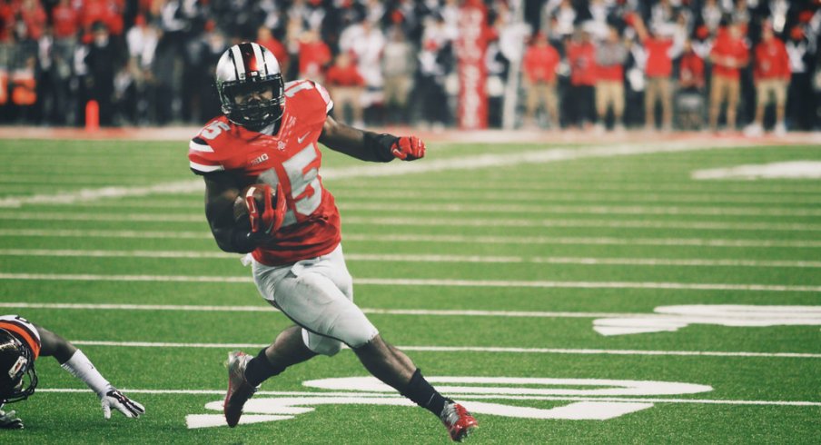 Ezekiel Elliott finds the end zone against Virginia Tech