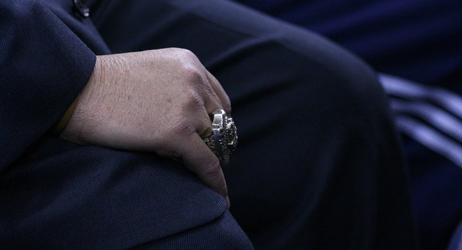 Charlie Weis' decided schematic advantage: a Super Bowl Ring
