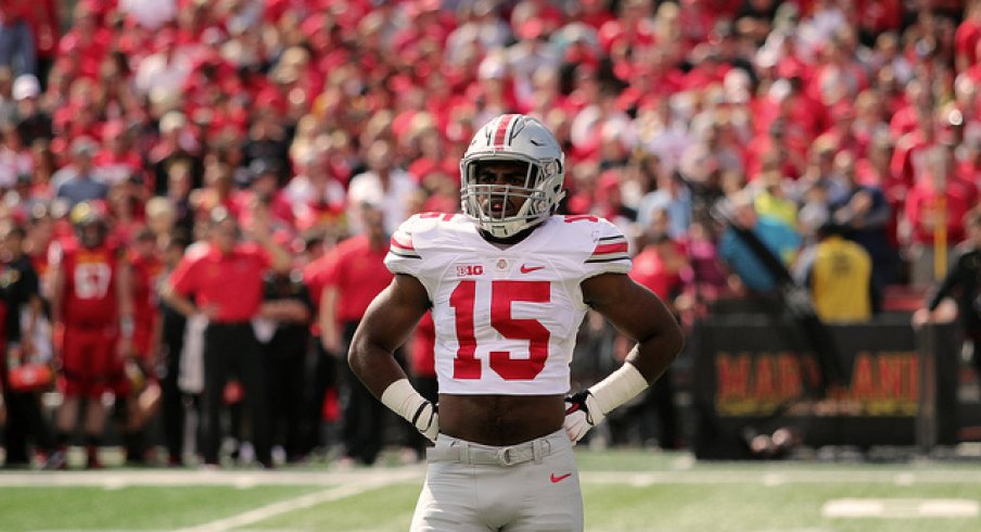 Ezekiel Elliott takes a breather against Maryland.