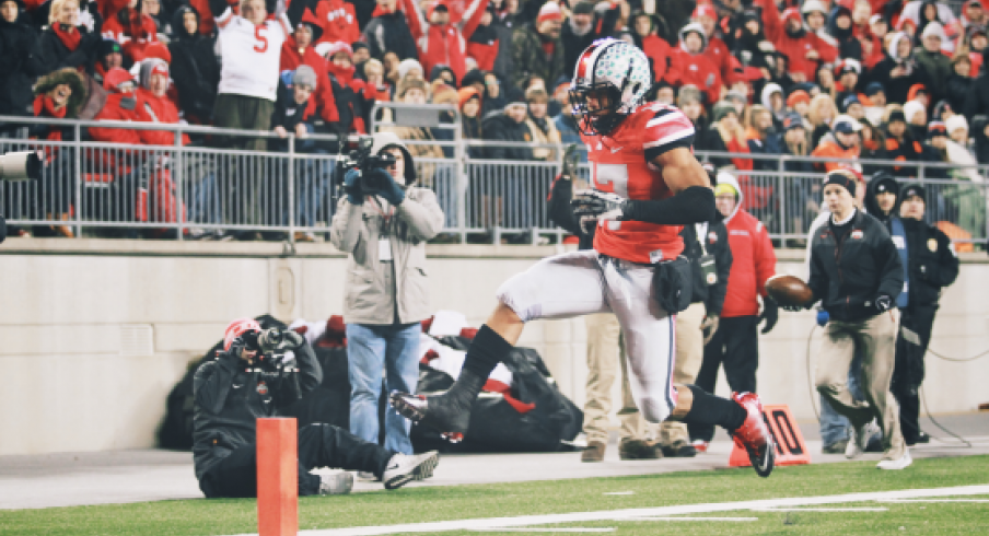 Jalin Marshall found the end zone against Illinois.
