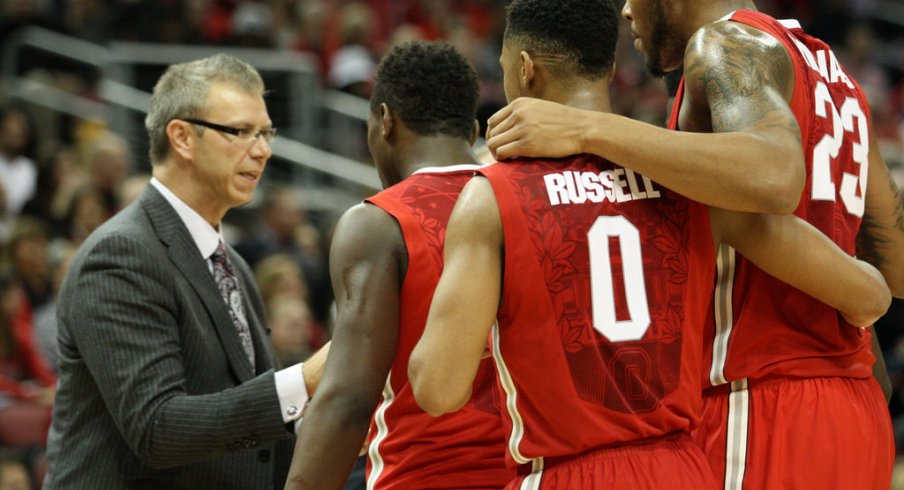 Jeff Boals instructs the team.