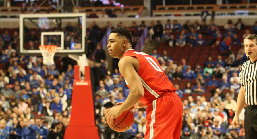 D'Angelo Russell lines up a shot.