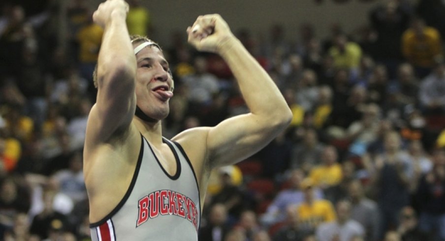 NCAA wrestling: Logan Stieber keeps rolling with quarterfinal win