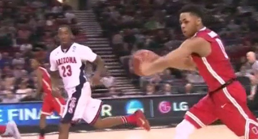 D'Angelo Russell delivers the filthiest no-look pass you'll see this entire tournament.